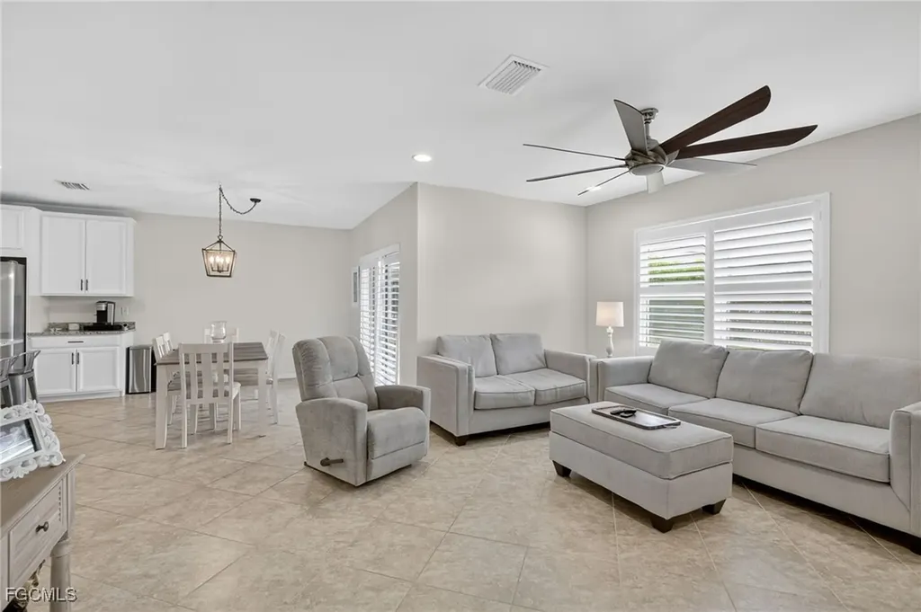 3206 Birchin Lane Fort Myers FL 33916