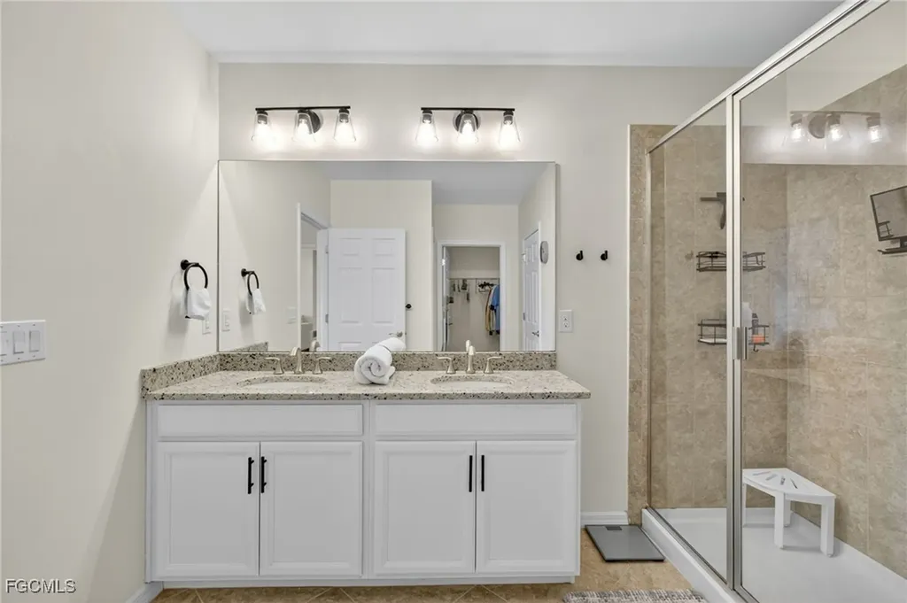 3206 Birchin Lane Fort Myers FL 33916