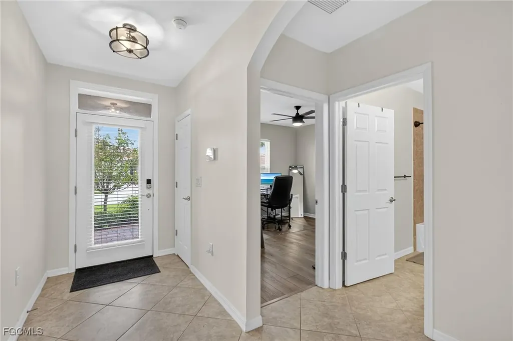 3206 Birchin Lane Fort Myers FL 33916