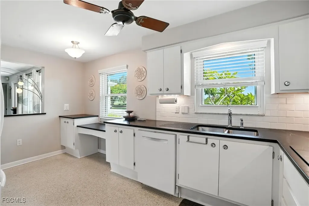 1718 Hill Avenue Fort Myers FL 33901
