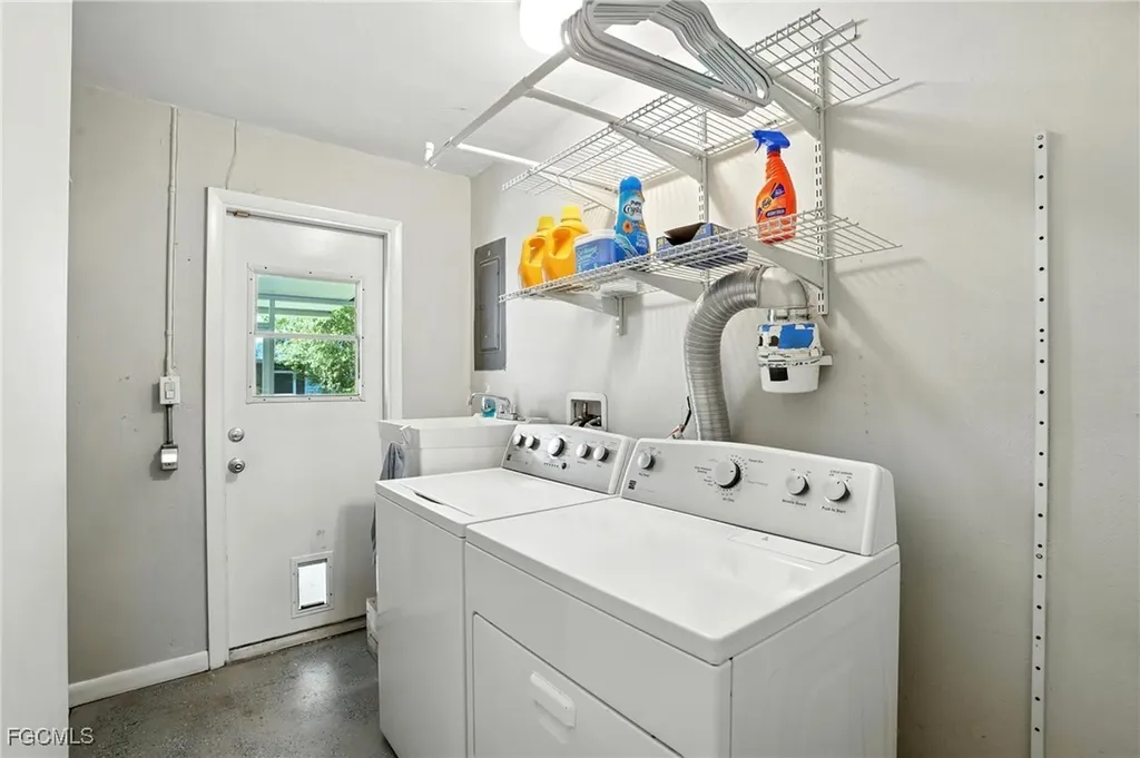 1718 Hill Avenue Fort Myers FL 33901