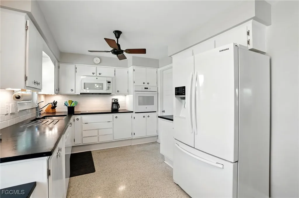 1718 Hill Avenue Fort Myers FL 33901