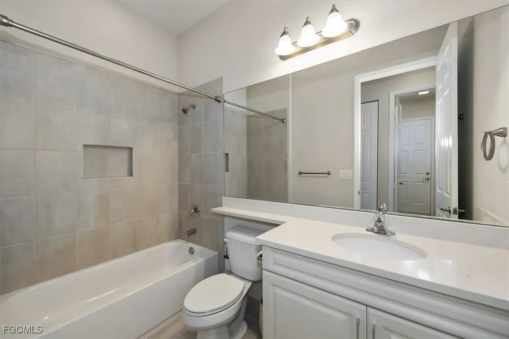 10087 Chesapeake Bay Drive Fort Myers FL 33913