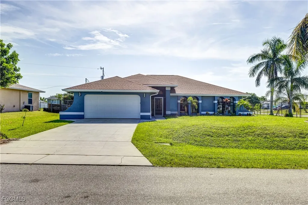 Cape Coral FL, 3013 SW 2nd Avenue