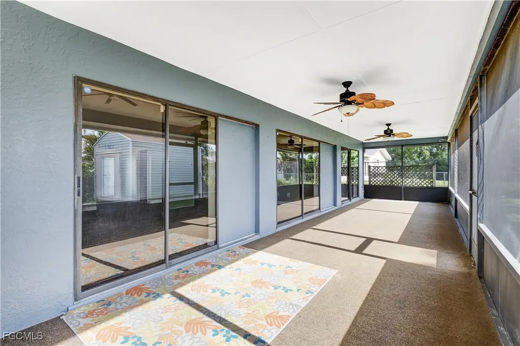 3013 SW 2nd Avenue Cape Coral FL 33914