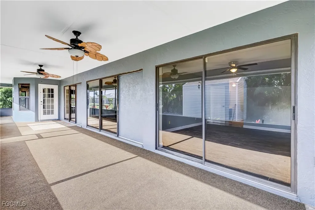 3013 SW 2nd Avenue Cape Coral FL 33914
