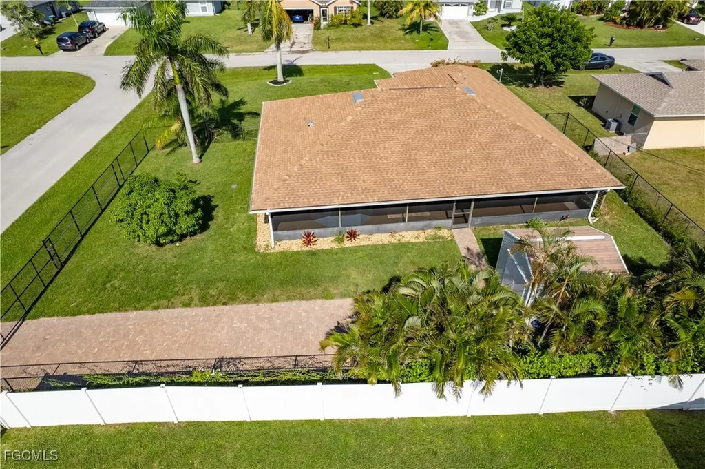 3013 SW 2nd Avenue Cape Coral FL 33914