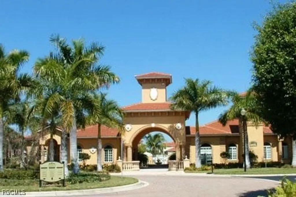15585 Ocean Walk Circle Fort Myers FL 33908