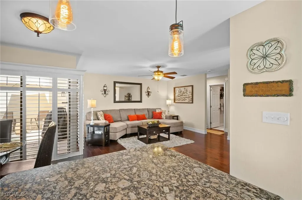1424 Park Shore Circle Fort Myers FL 33901