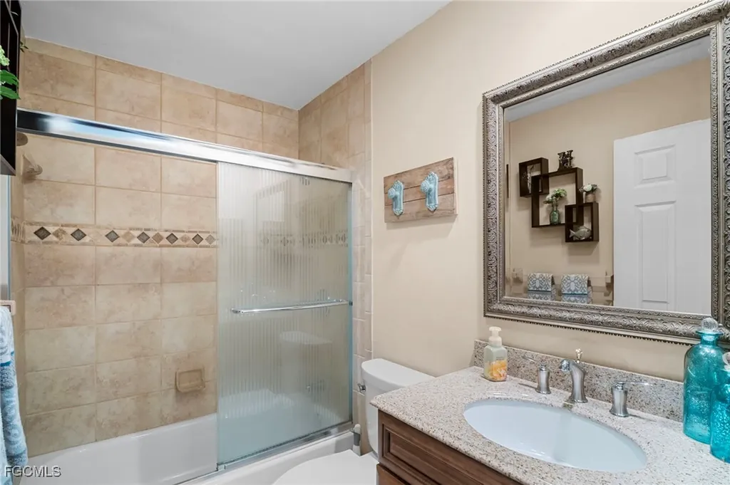 1424 Park Shore Circle Fort Myers FL 33901