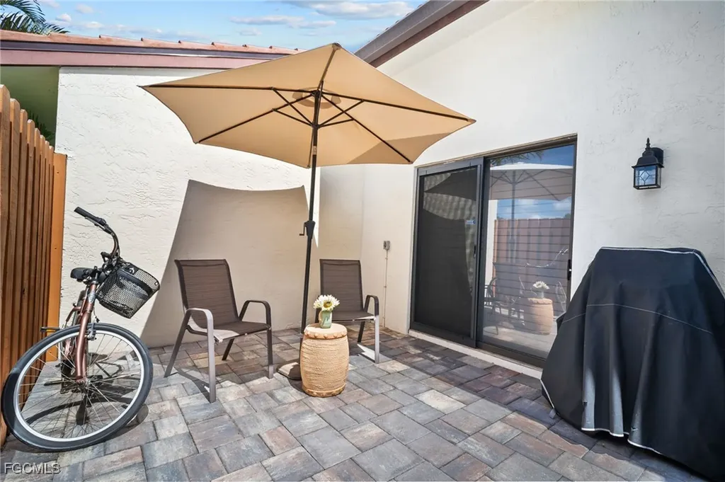 1424 Park Shore Circle Fort Myers FL 33901