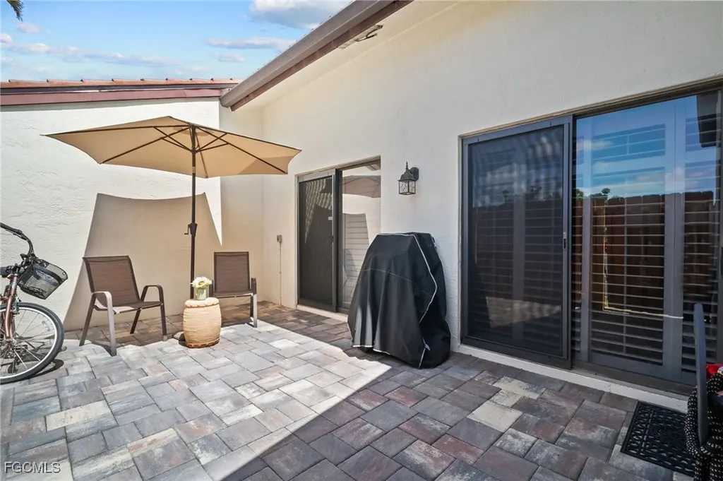1424 Park Shore Circle Fort Myers FL 33901