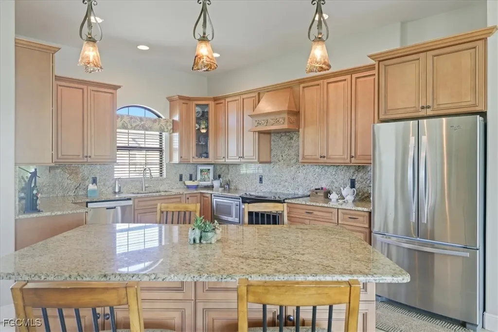 413 NW 39th Avenue Cape Coral FL 33993