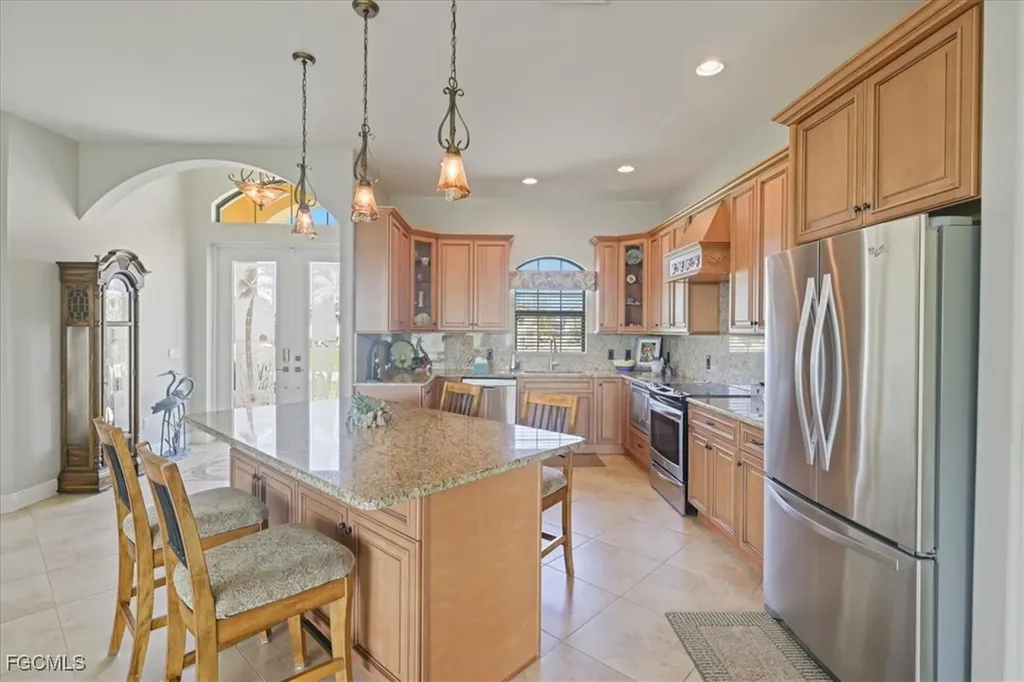 413 NW 39th Avenue Cape Coral FL 33993