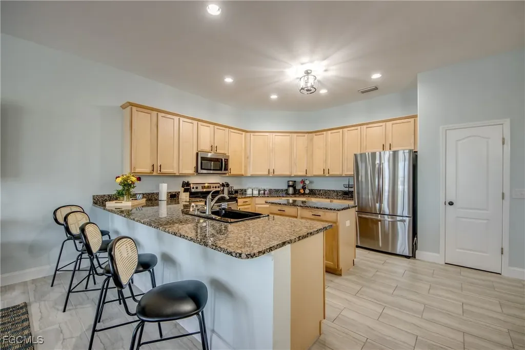 118 NE 21st Avenue Cape Coral FL 33909