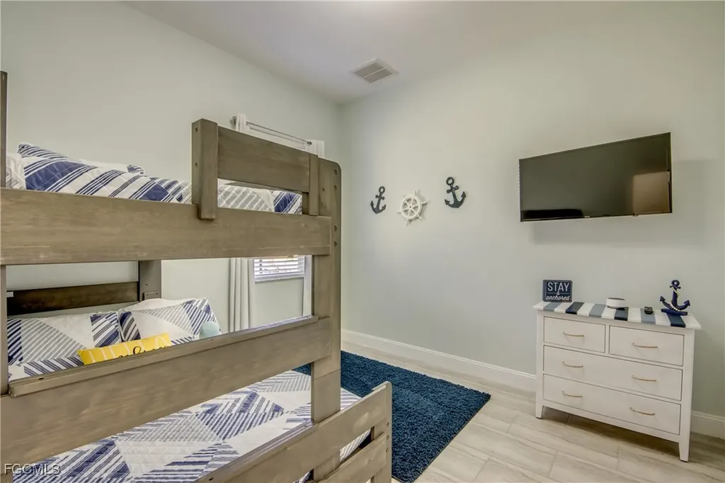 118 NE 21st Avenue Cape Coral FL 33909