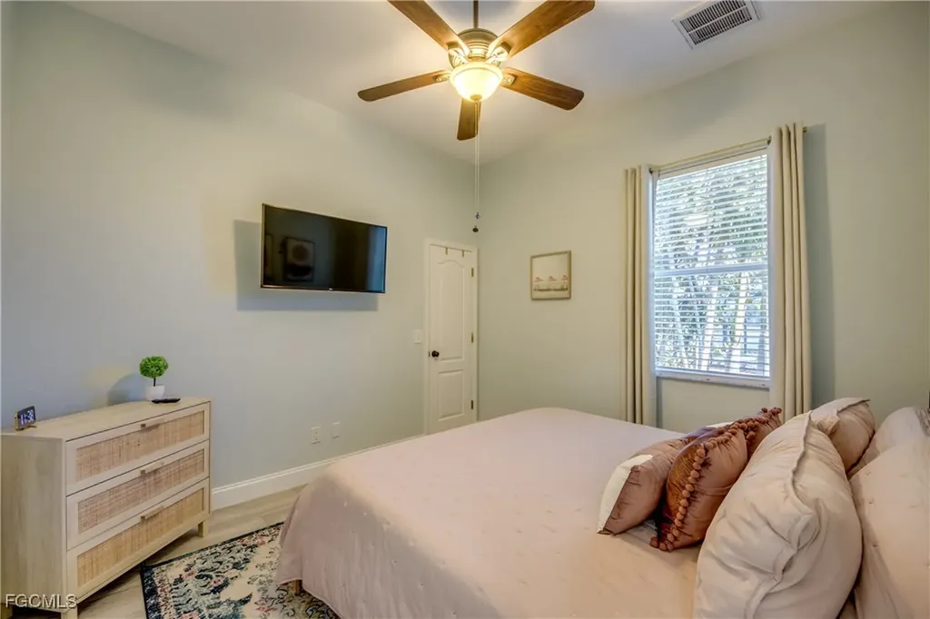 118 NE 21st Avenue Cape Coral FL 33909