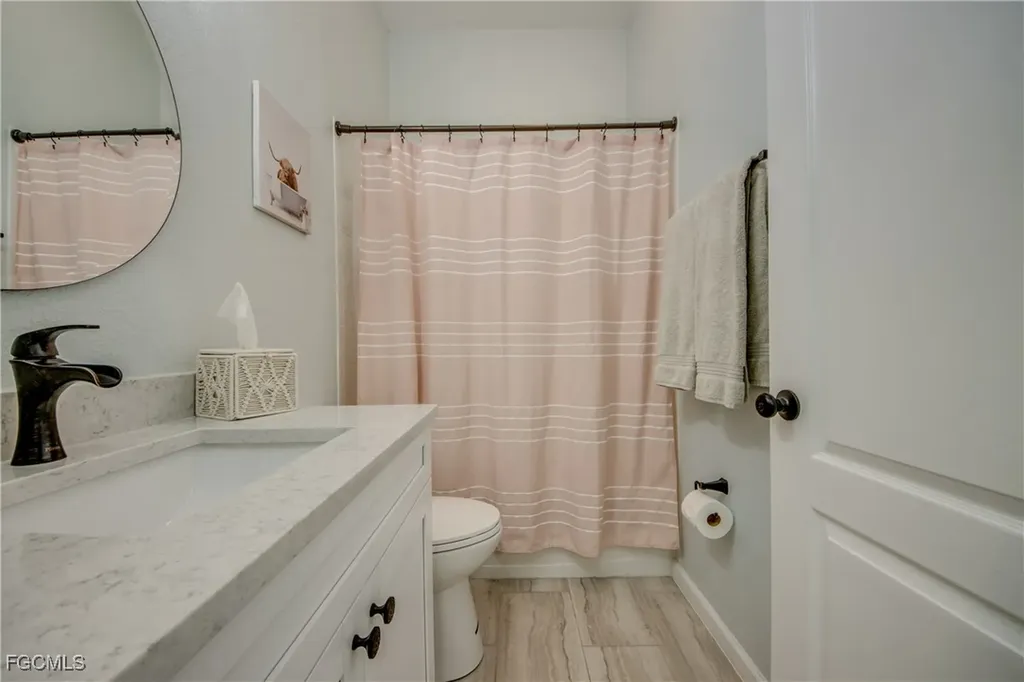 118 NE 21st Avenue Cape Coral FL 33909