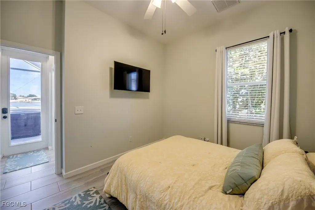 118 NE 21st Avenue Cape Coral FL 33909