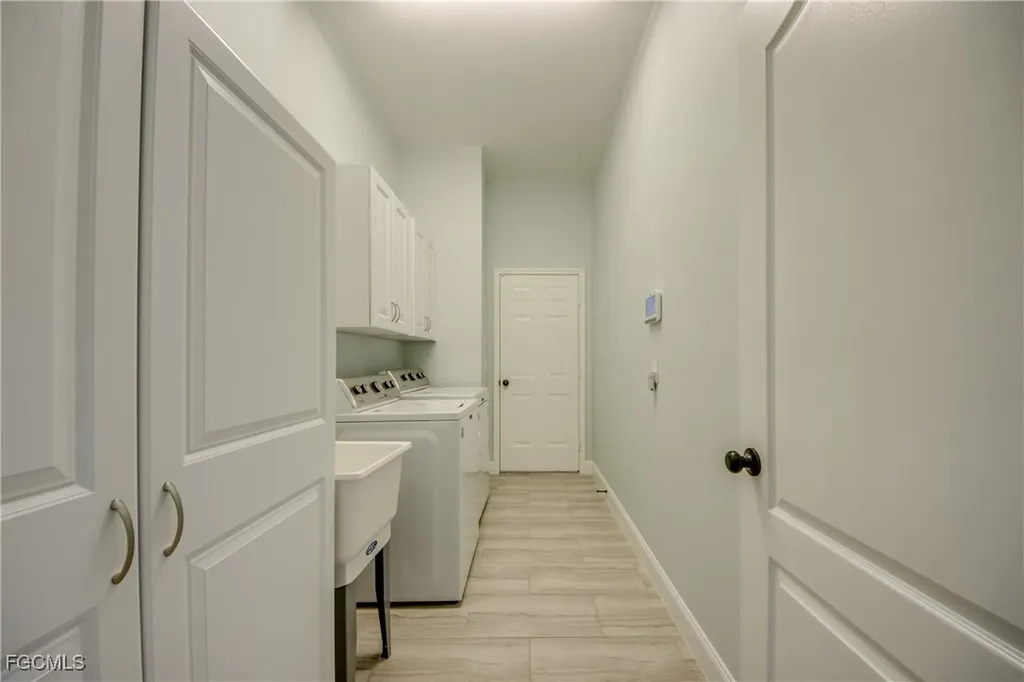 118 NE 21st Avenue Cape Coral FL 33909