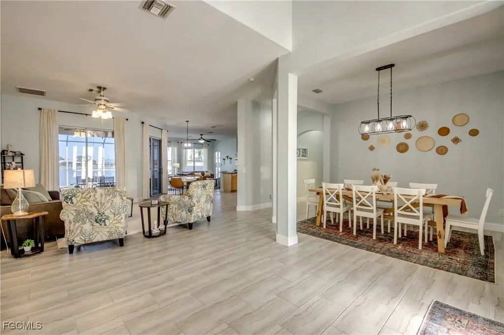 118 NE 21st Avenue Cape Coral FL 33909