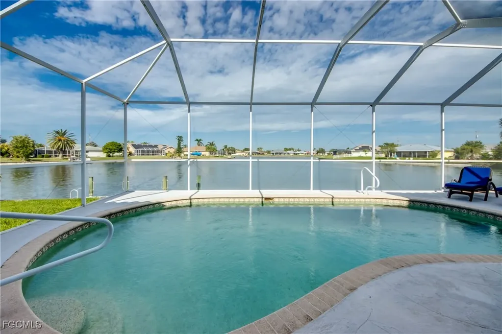 118 NE 21st Avenue Cape Coral FL 33909