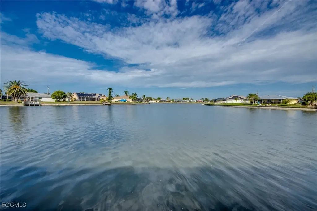 118 NE 21st Avenue Cape Coral FL 33909