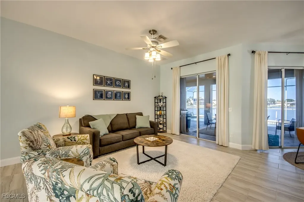 118 NE 21st Avenue Cape Coral FL 33909