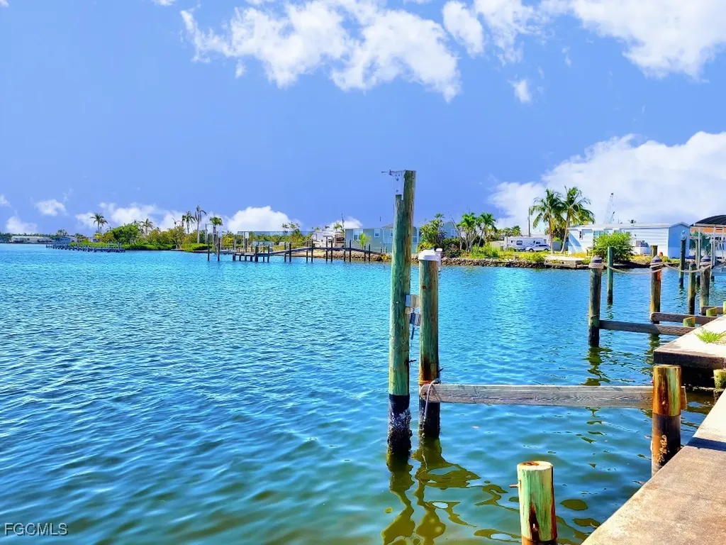 63 Emily Lane Fort Myers Beach FL 33931