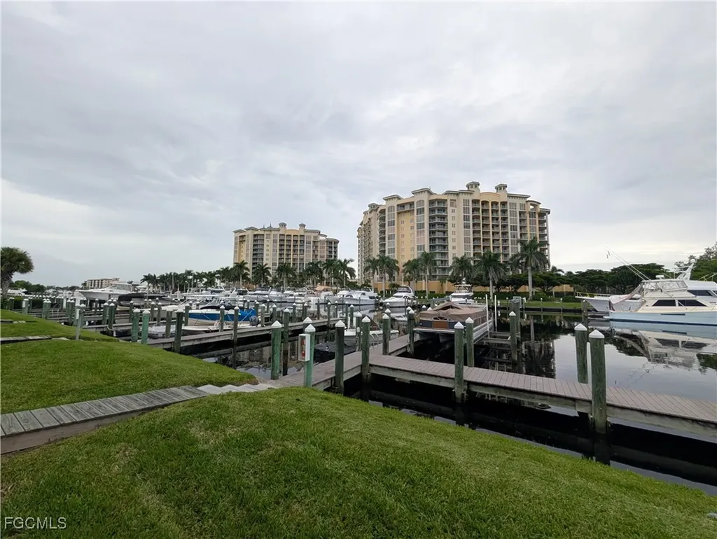 3347 N Key Drive North Fort Myers FL 33903