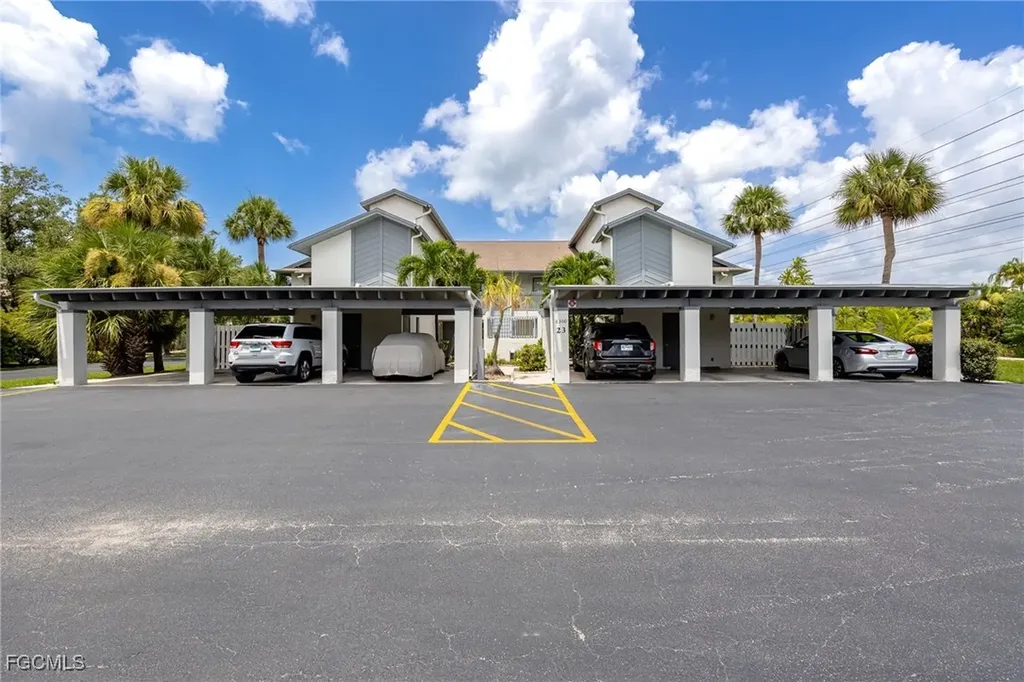 6300 Sugar Bush Lane Fort Myers FL 33908