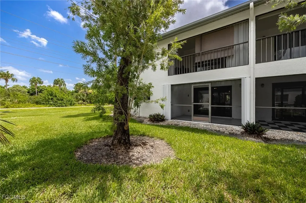 6300 Sugar Bush Lane Fort Myers FL 33908
