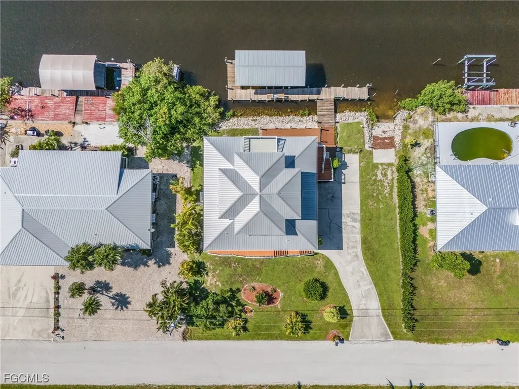 4011 Galt Island Avenue St. James City FL 33956