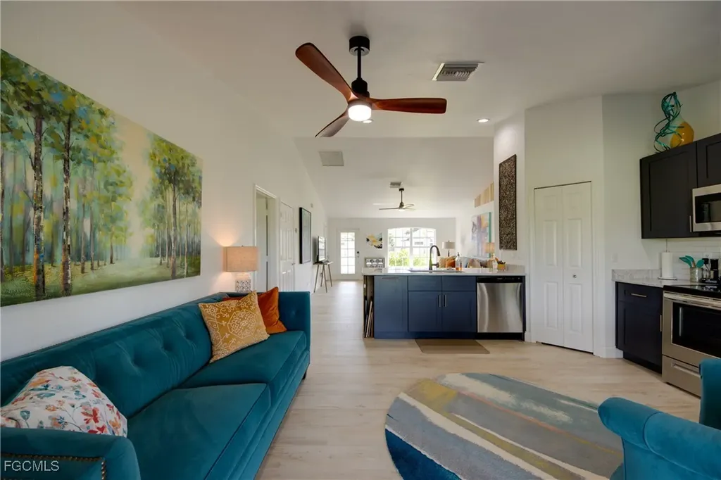 418 SW 19th Avenue Cape Coral FL 33991