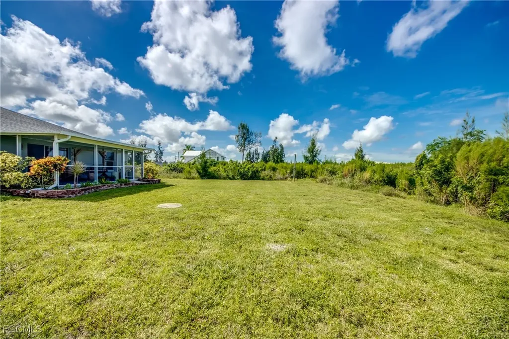 418 SW 19th Avenue Cape Coral FL 33991