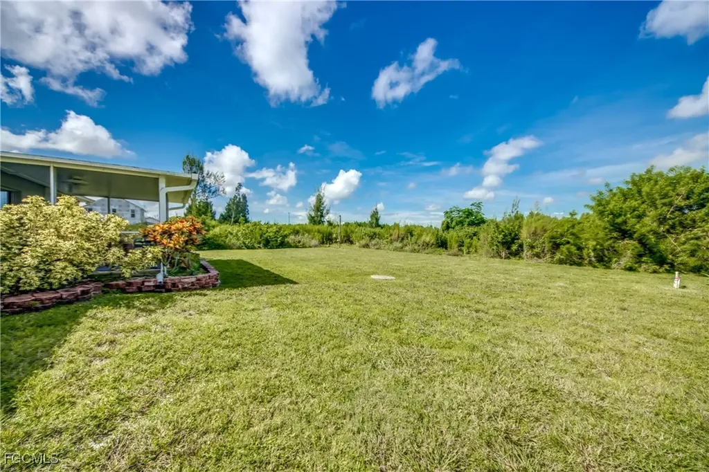 418 SW 19th Avenue Cape Coral FL 33991