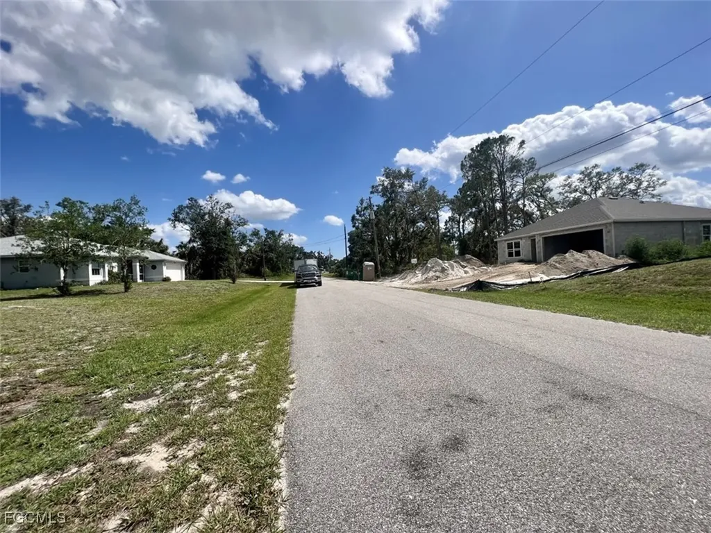 Lot 23, Nashville Road North Port FL 34288