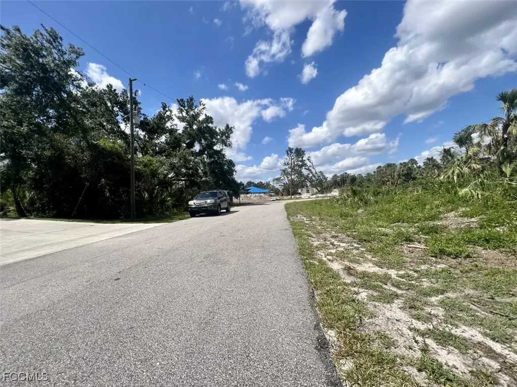 Lot 23, Nashville Road North Port FL 34288