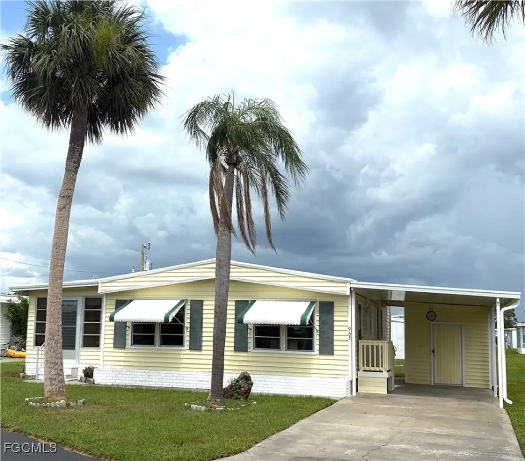 963 Idle Way Drive North Fort Myers FL 33917