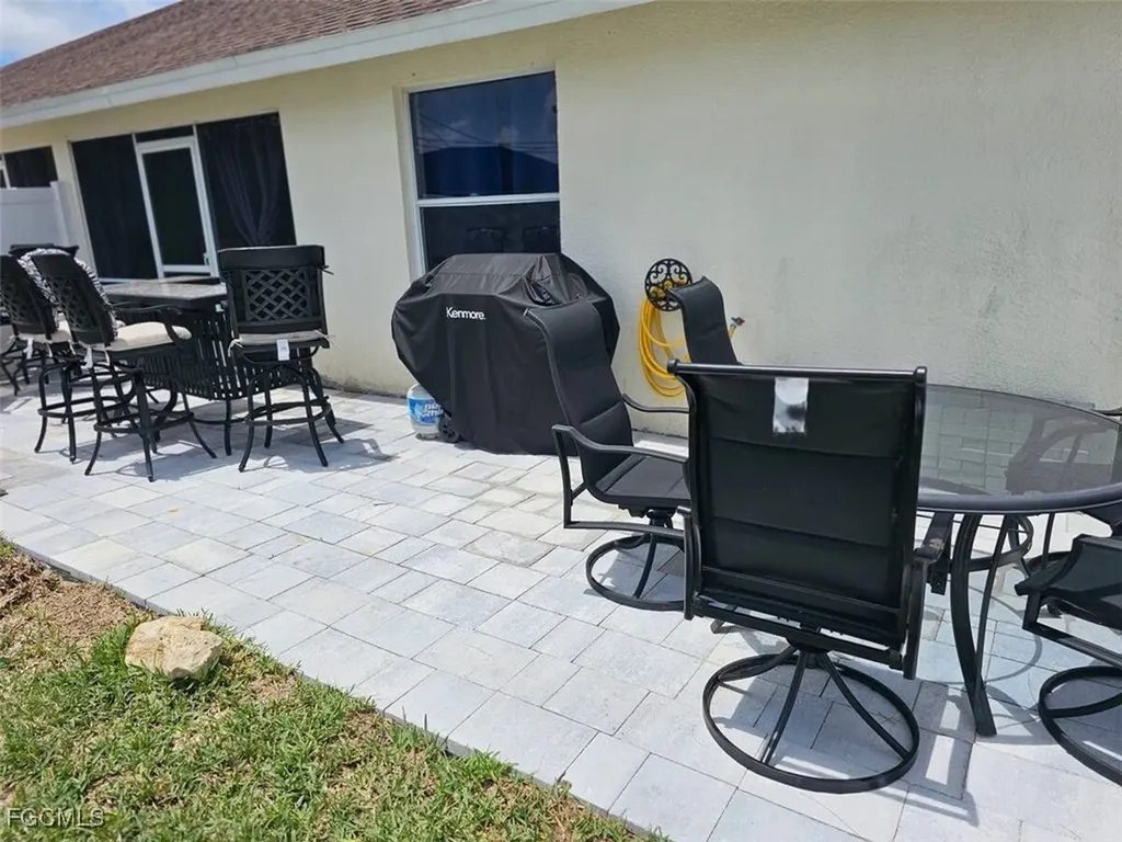 1418 Cape Coral Parkway W Cape Coral FL 33914