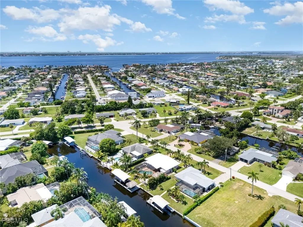 5283 Tiffany Court Cape Coral FL 33904