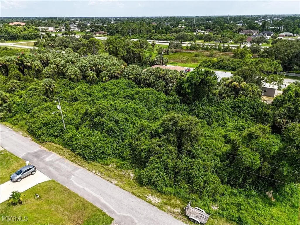 3707 6th Street W Lehigh Acres FL 33971