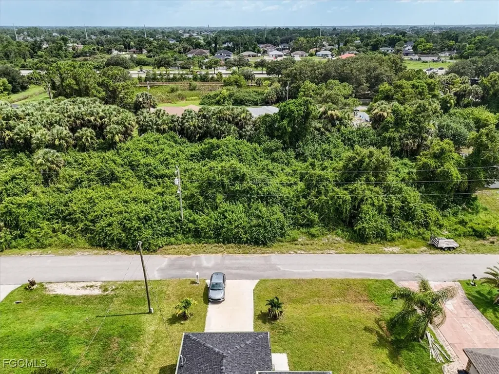 3707 6th Street W Lehigh Acres FL 33971