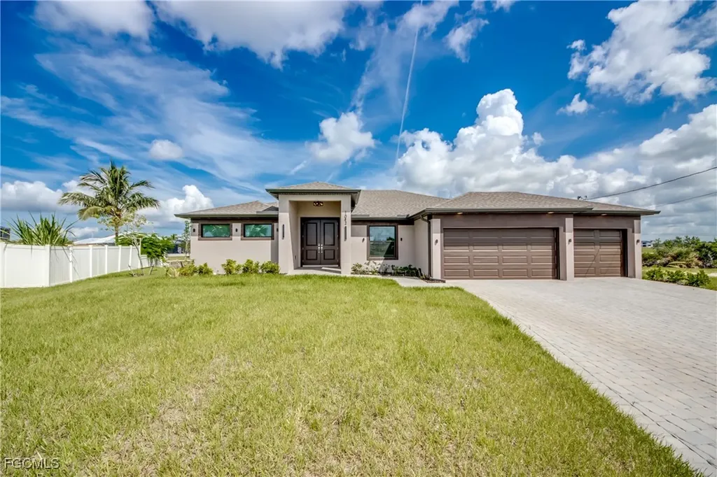 1042 NW 32nd Place Cape Coral FL 33993