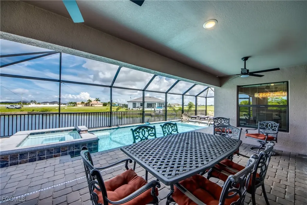 1042 NW 32nd Place Cape Coral FL 33993