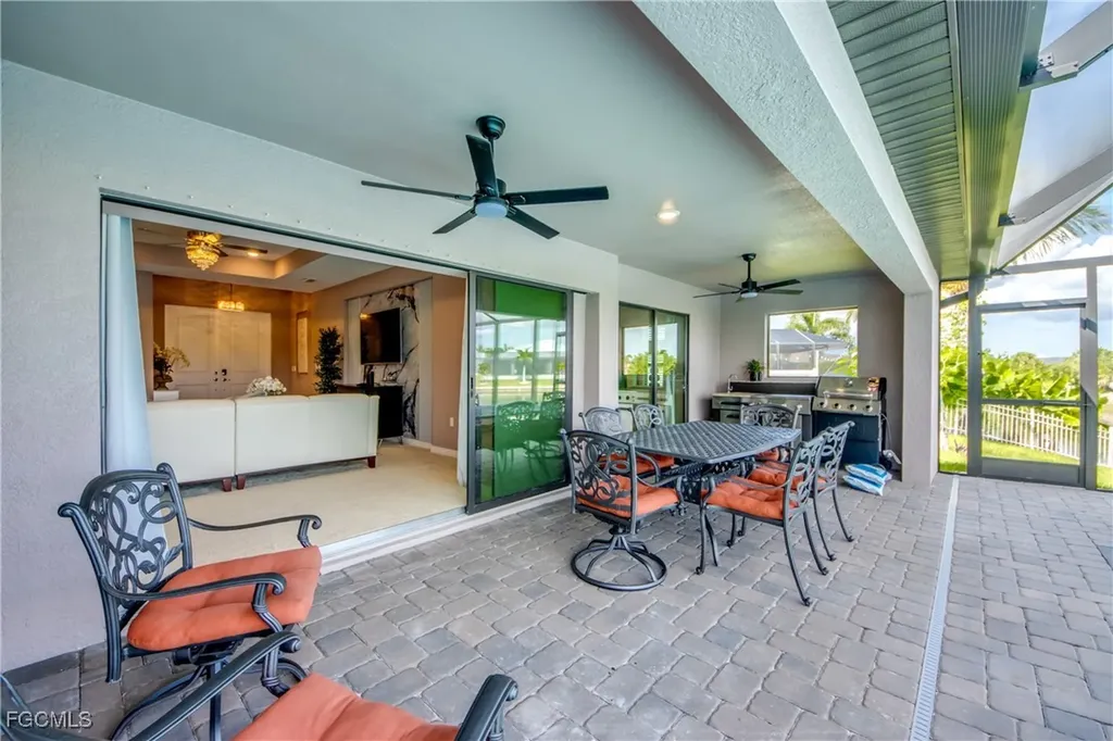 1042 NW 32nd Place Cape Coral FL 33993