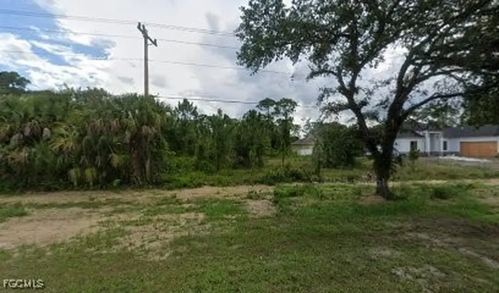 226 Bell Boulevard S Lehigh Acres FL 33974