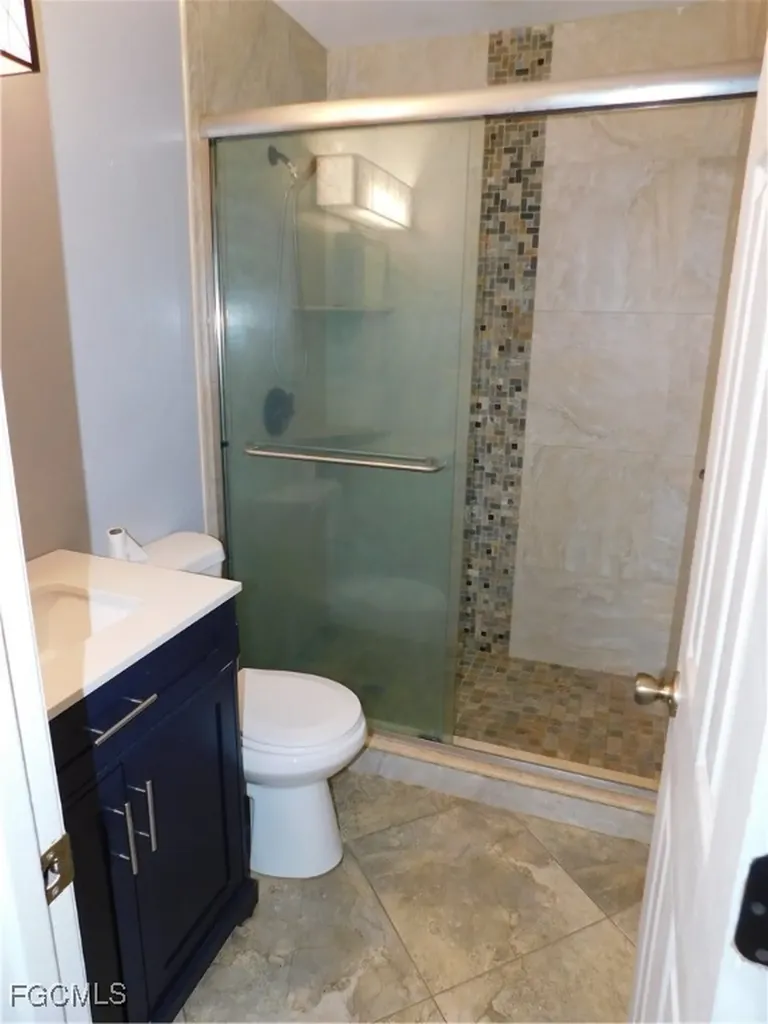 1217 NE 1st Place Cape Coral FL 33909