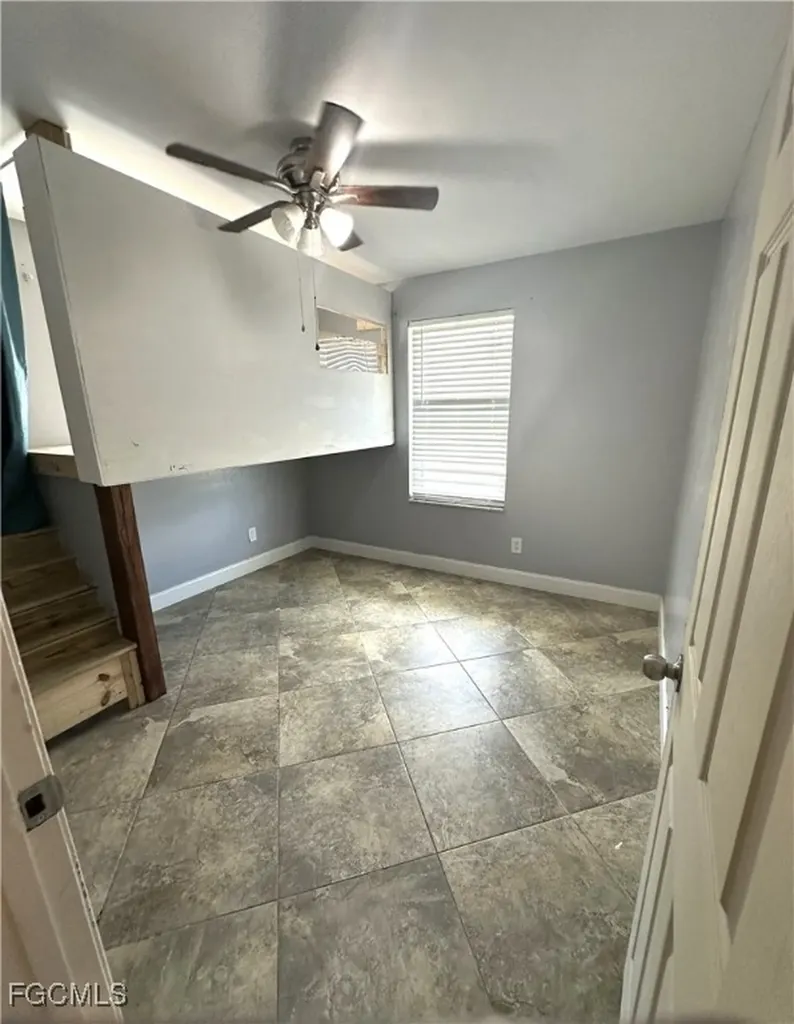 1217 NE 1st Place Cape Coral FL 33909