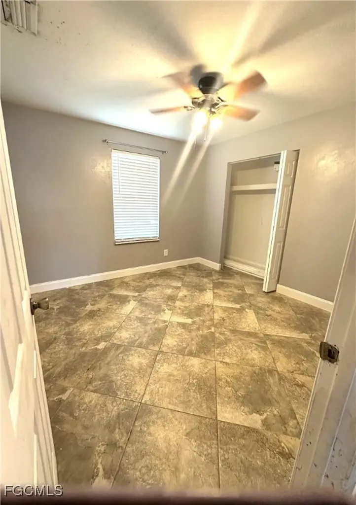 1217 NE 1st Place Cape Coral FL 33909